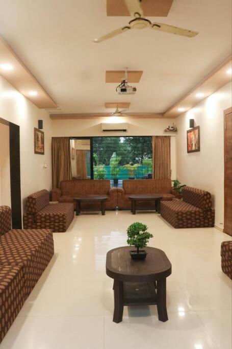 Stayhaven Aqua With Pvt Theatre & Pool Bombay Extérieur photo