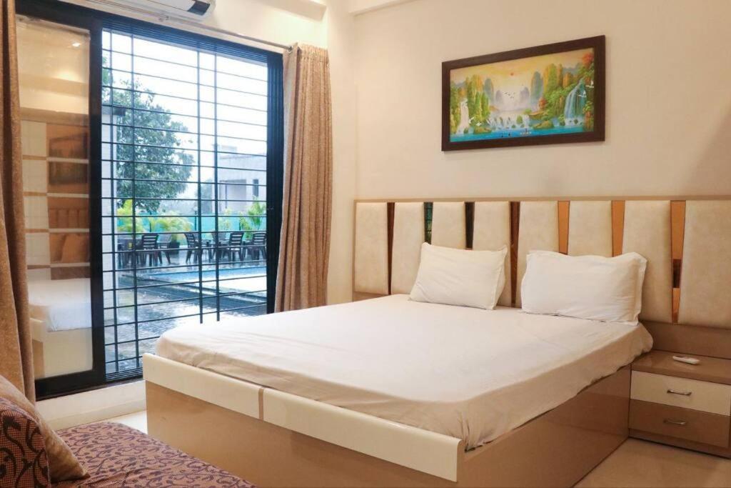 Stayhaven Aqua With Pvt Theatre & Pool Bombay Extérieur photo